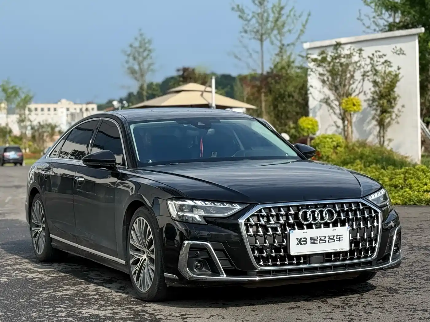 Audi A8 2023 A8L 50 TFSI quattro Premium фото 3