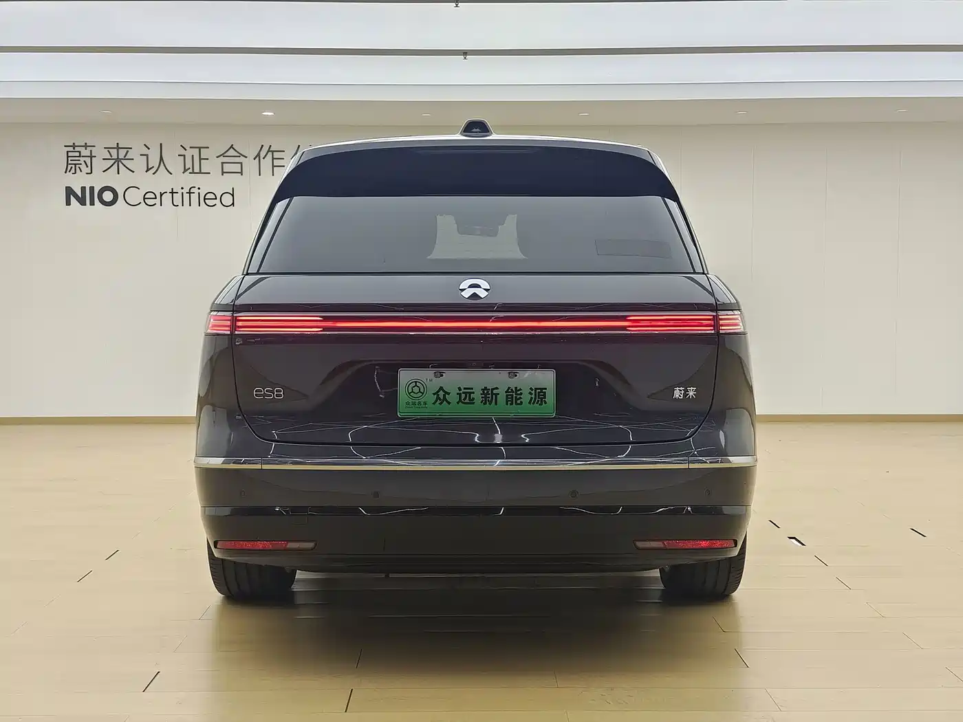 NIO ES8 2025 2025 Model 6-Seat Executive Luxury Edition