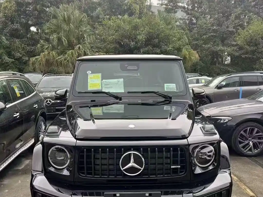 Mercedes-Benz G-Class AMG 2025 AMG G 63 фото 2