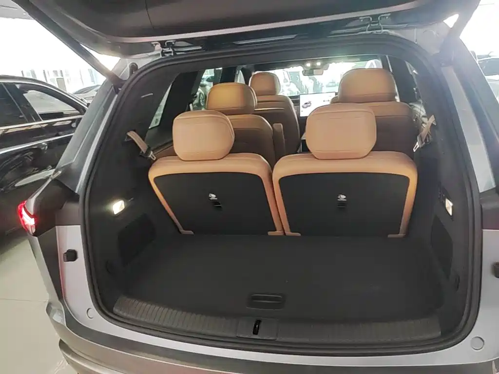 Ledao L90 2025 2025 AWD Base Model