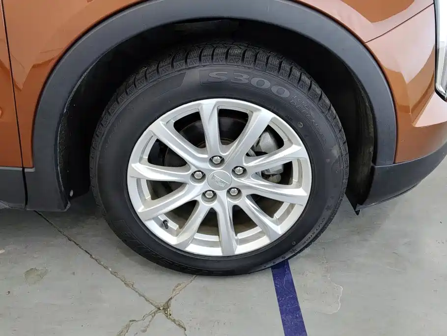 Cadillac XT4 2019 2018 Model 28T 2WD Technology