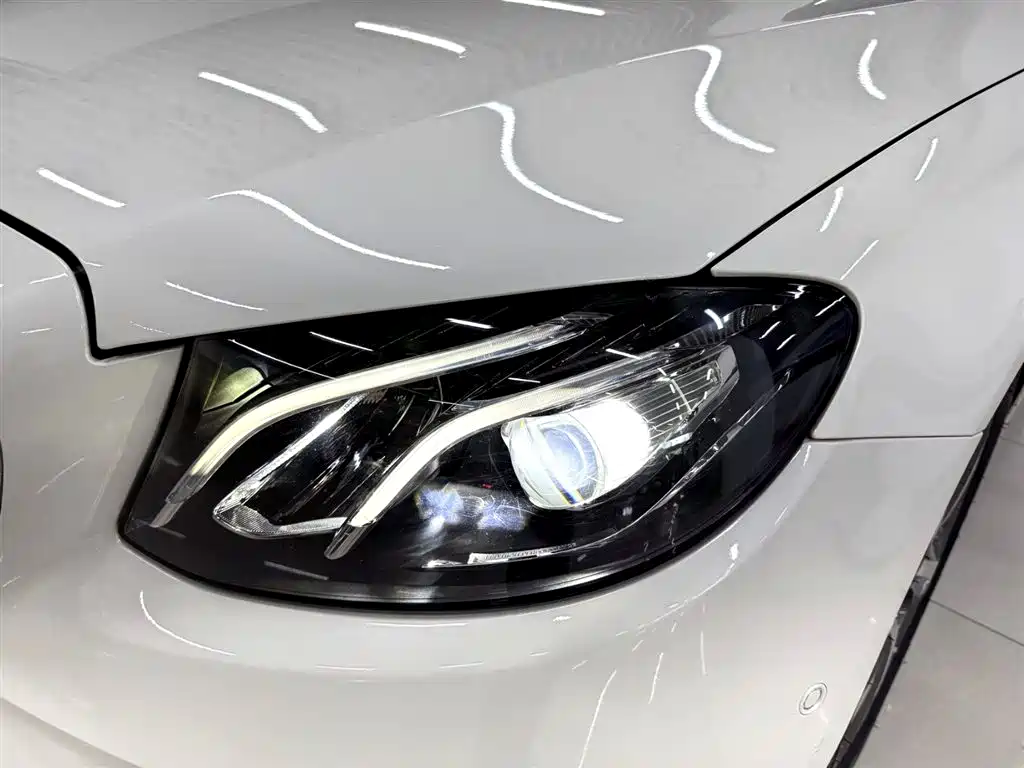 Mercedes-Benz E-Class 2017 E 300 L Sport Fashion фото 6