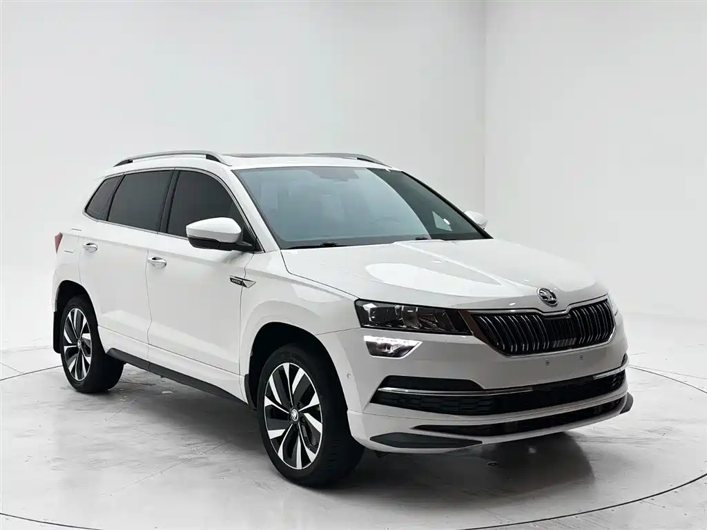 Škoda Karoq 2022 Facelift TSI280 Luxury Edition фото 3
