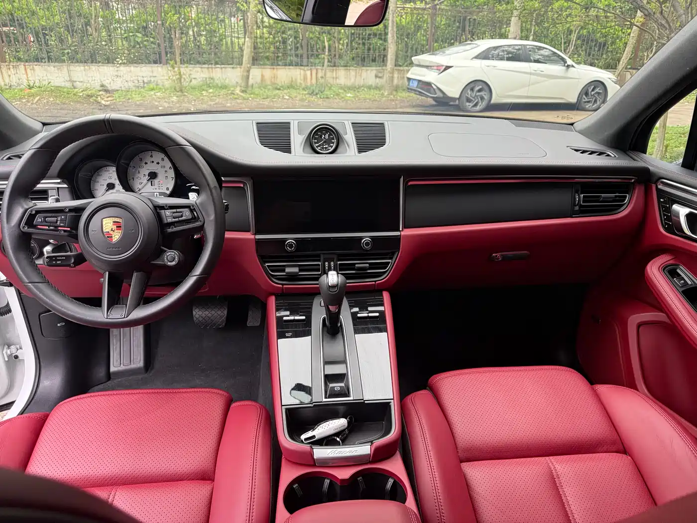Porsche Macan 2023 Macan T 2.0T фото 6