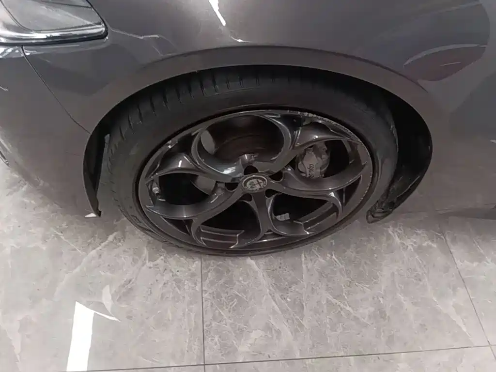 Alfa Romeo Giulia 2021 2021 2.0T 280HP Luxury