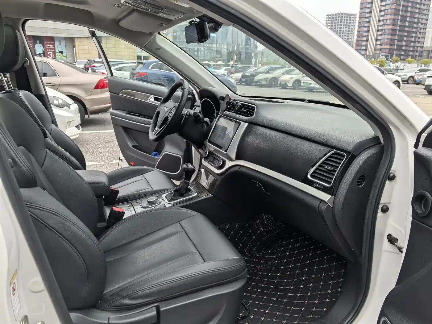Haval H6 Coupe 2016 Blue Label 1.5T Automatic 2WD Elite фото 11