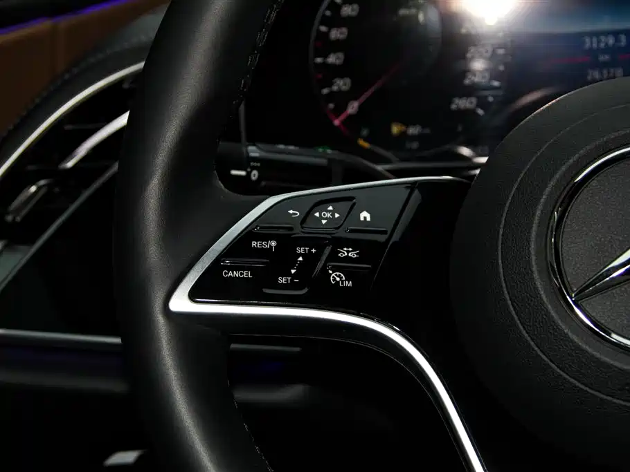 Mercedes-Benz E-Class 2025 Facelift E 300 L Luxury фото 28