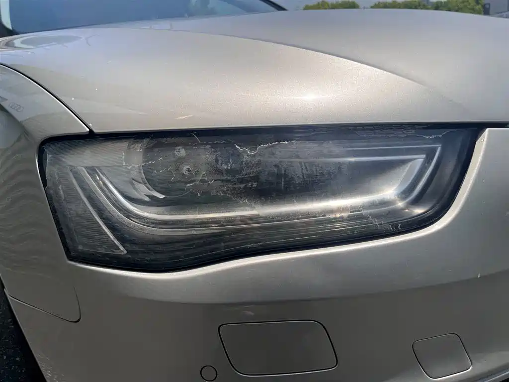 Audi A4L 2016 35 TFSI Automatic Comfort фото 17
