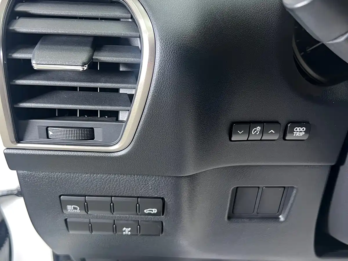 Lexus NX 2020 200 AWD F Sport China V фото 14