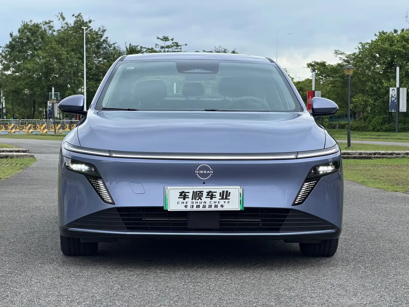Nissan N6 2025 2025 Mid Configuration