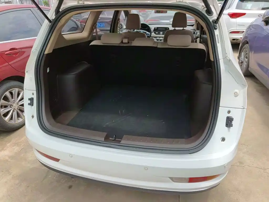 Baojun 310W 2021 2017 1.5L Manual Comfort China VI