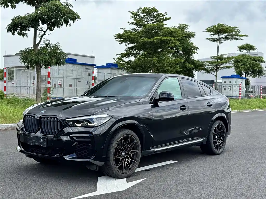 BMW X6 2023 2022 Facelift xDrive30i M Sport Package