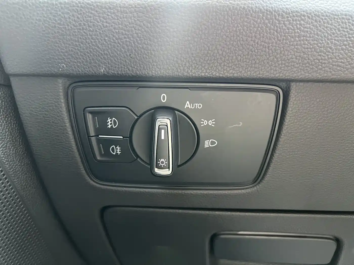 Volkswagen Magotan 2019 330TSI DSG Luxury Class China VI фото 19