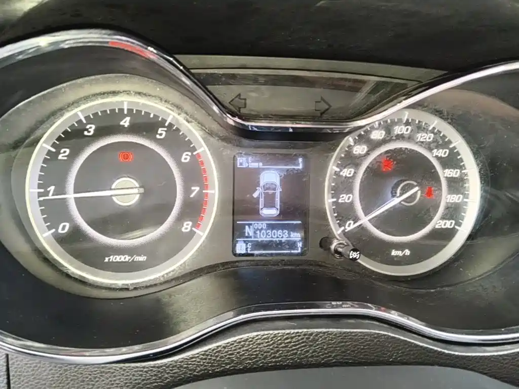 Baojun 560 2017 2016 1.8L iAMT Elite