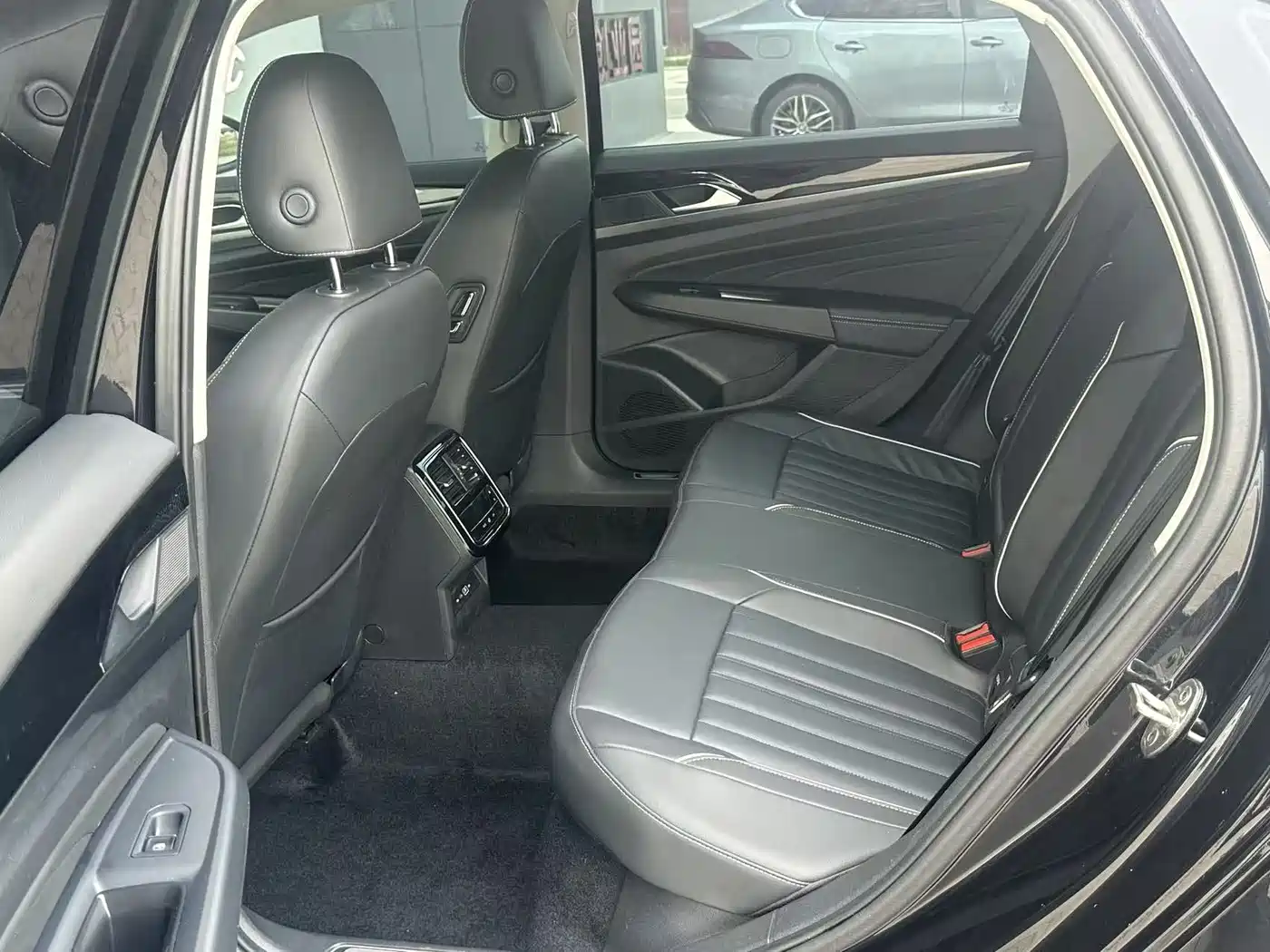 Volkswagen Passat New Energy 2023 430PHEV Hybrid Elite фото 4