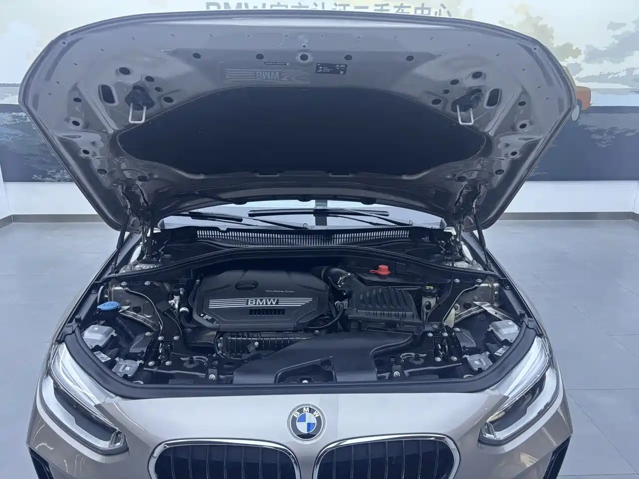 BMW 1 Series 2020 Model 120i M Sport Package фото 15
