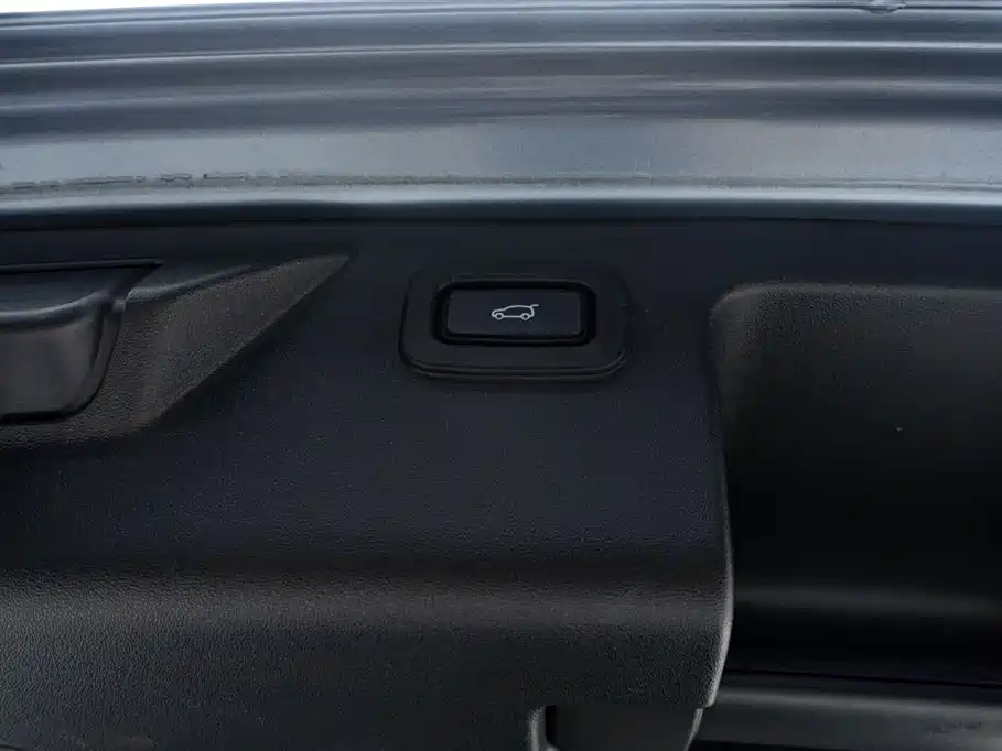 Land Rover Discovery Sport 2020 249PS R-Dynamic Performance фото 15