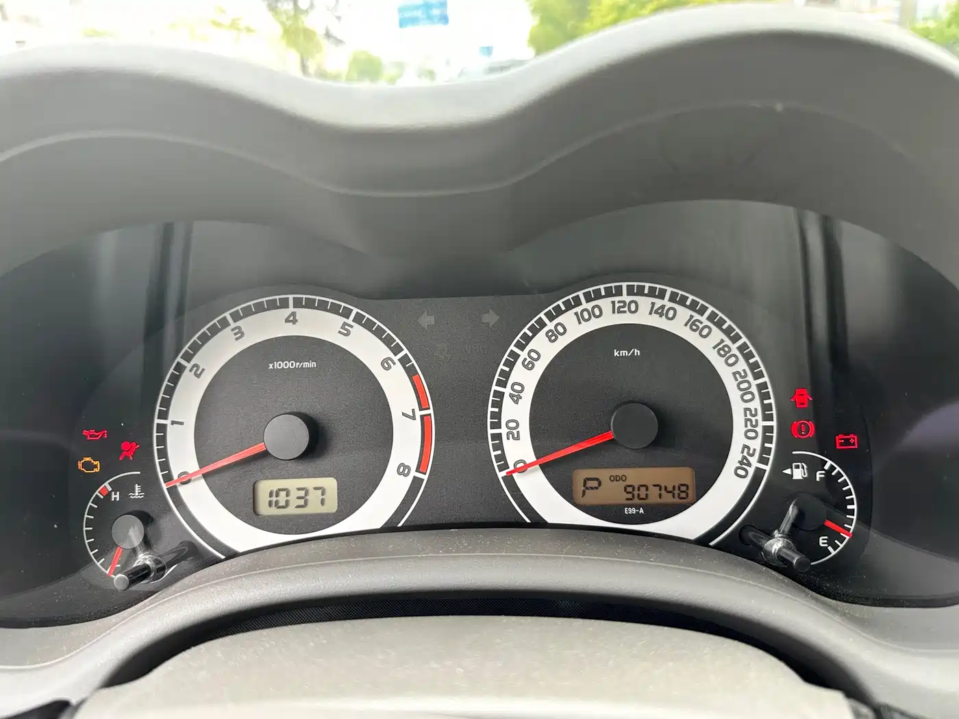 Photo 11 - Toyota Corolla
