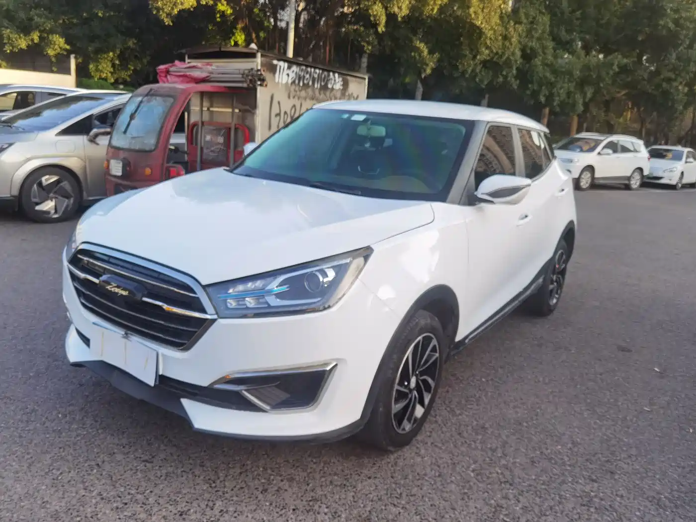 Zotye T300 2018 2017 1.5T CVT Executive