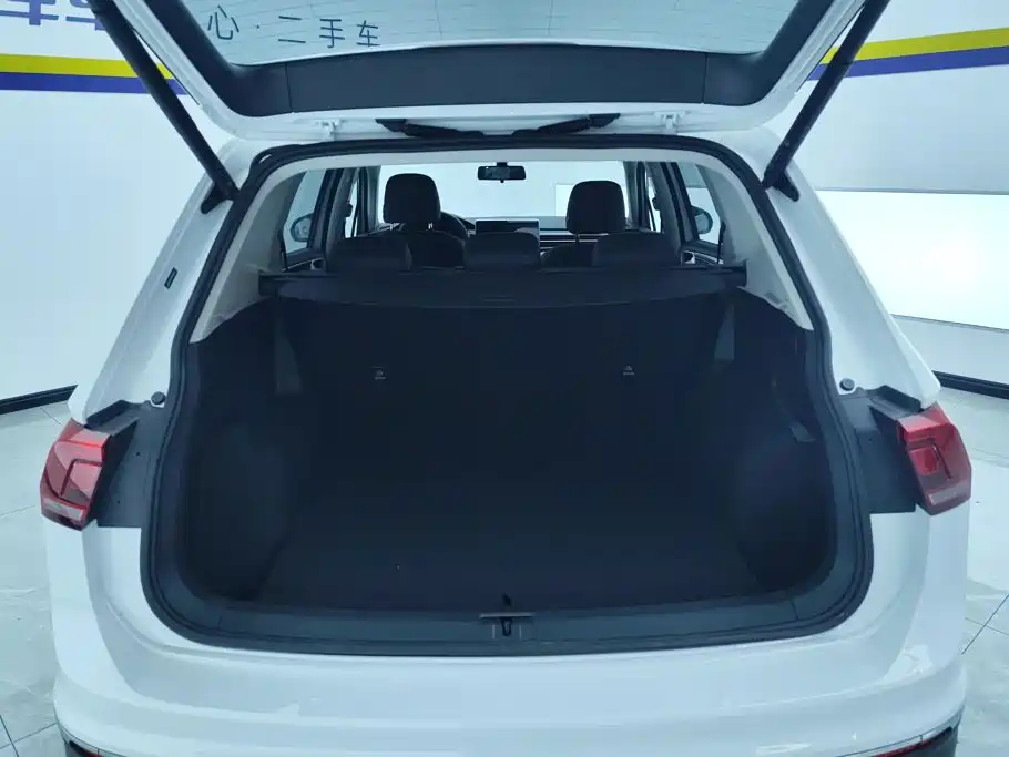 Volkswagen Tiguan, миниатюра 4