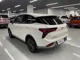 Photo 14 - Nezha Auto Nezha V