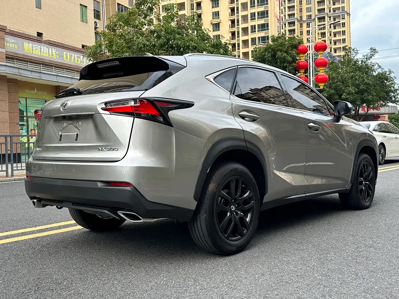 Фото 9 - Lexus NX