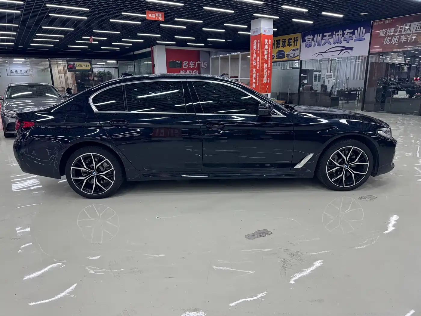 Фото 7 - BMW 5 Series