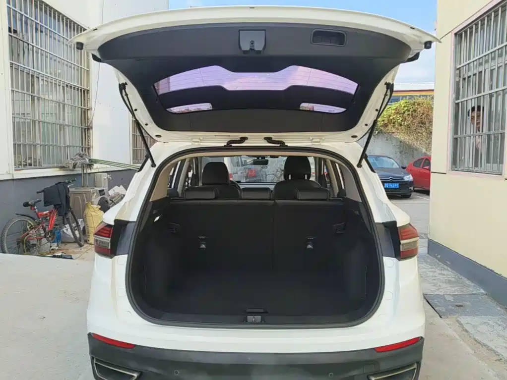 Geely Coolray 2019 2019 260T DCT Knight China VI
