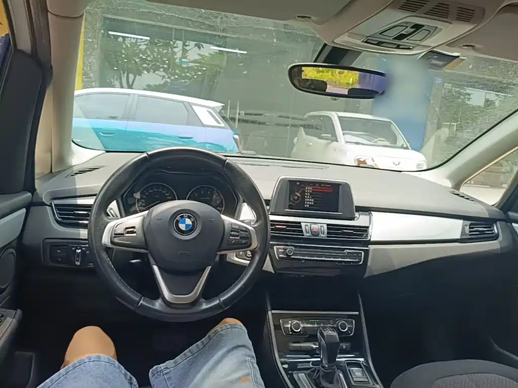 BMW 2 Series Touring 2016 2016 218i Fashion Model