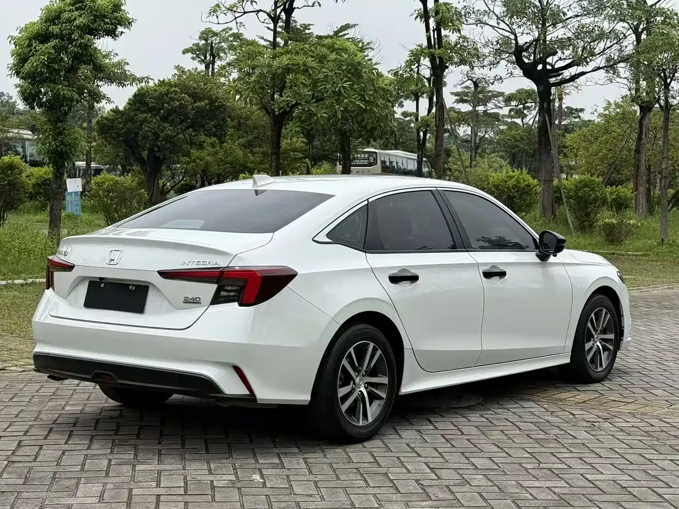 Honda Integra 2024 2023 240TURBO CVT Tech Edition