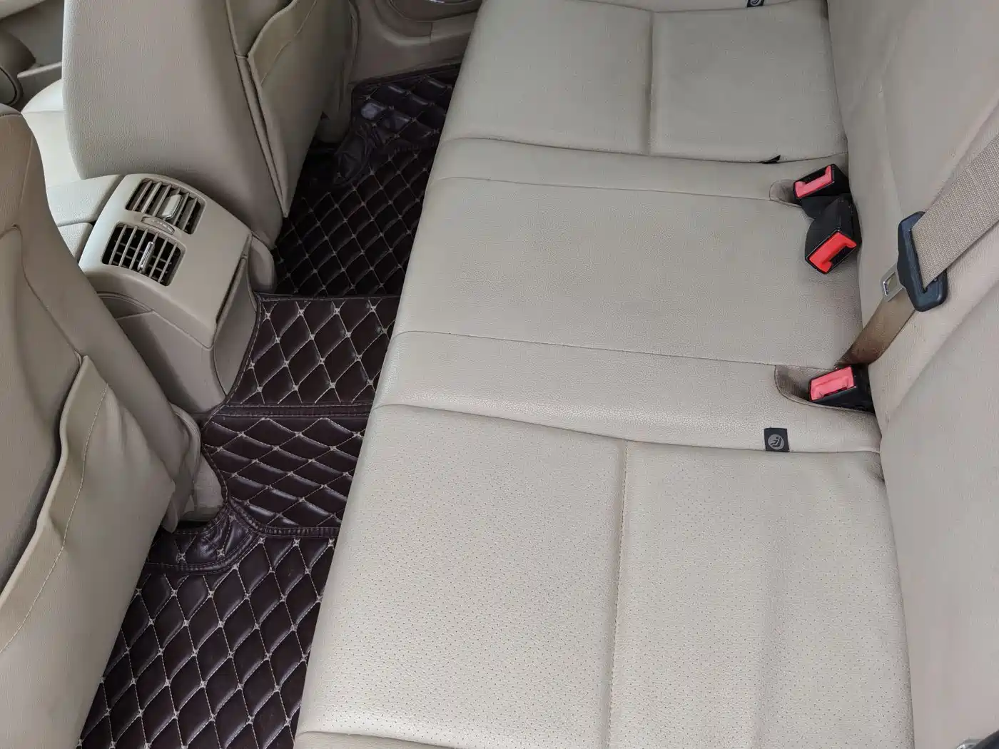 Mercedes-Benz C-Class 2011 C 200 CGI Elegance фото 11