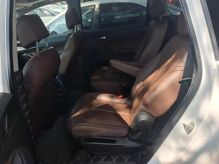 Buick GL6 2018 2018 18T 6-Seater Luxury