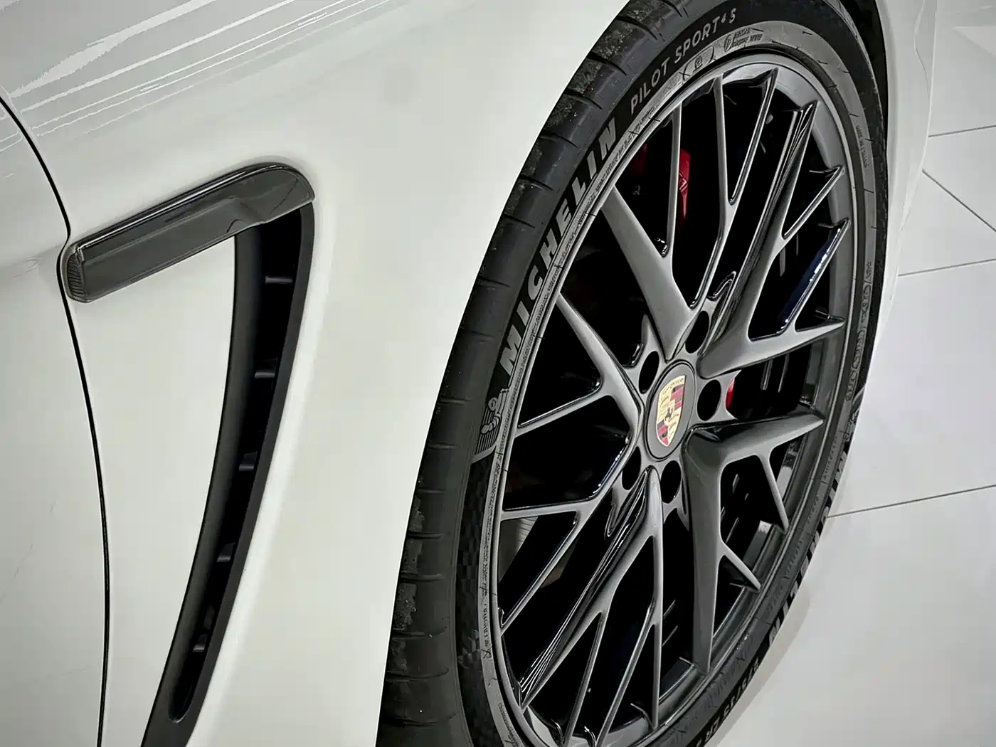 Porsche Panamera 2014 Panamera 3.0T фото 11
