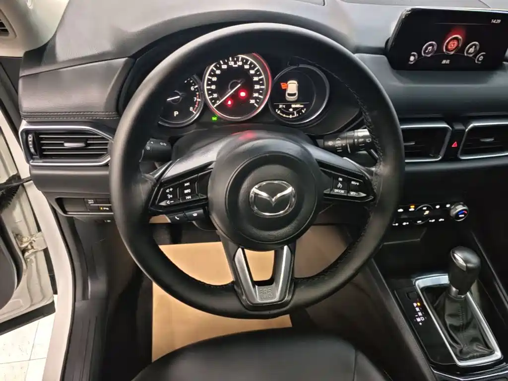 Photo 11 - Mazda CX-5