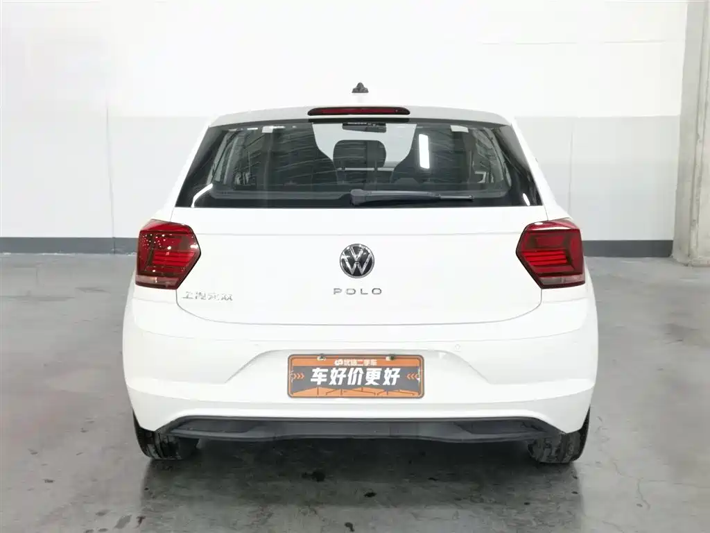 Volkswagen Polo 2021 Plus 1.5L Automatic Panorama Enjoyment Edition фото 4