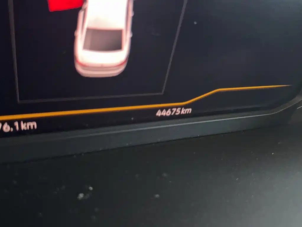 Volkswagen Passat 2023 330TSI Elite Edition фото 5