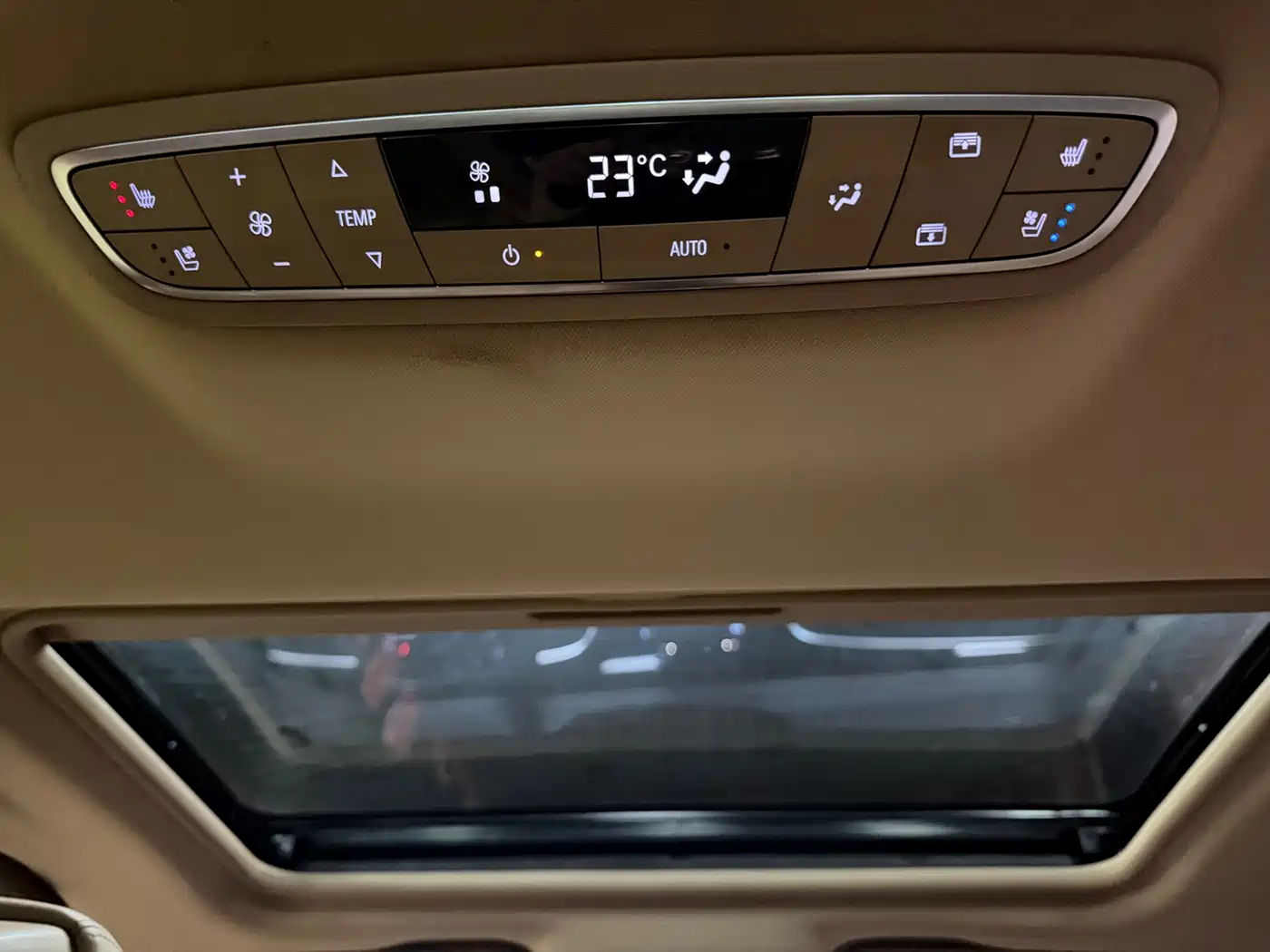 Buick GL8 2018 ES 28T Luxury Type China VI фото 29