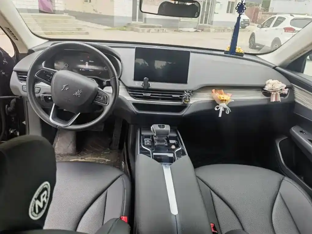 Hongqi E-QM5 2025 2024 500km Travel Edition