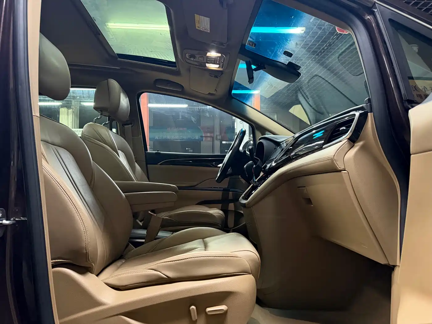 Buick GL8 2018 ES 28T Luxury Type China VI фото 23