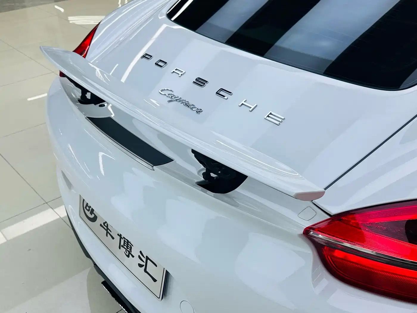 Фото 18 - Porsche Cayman