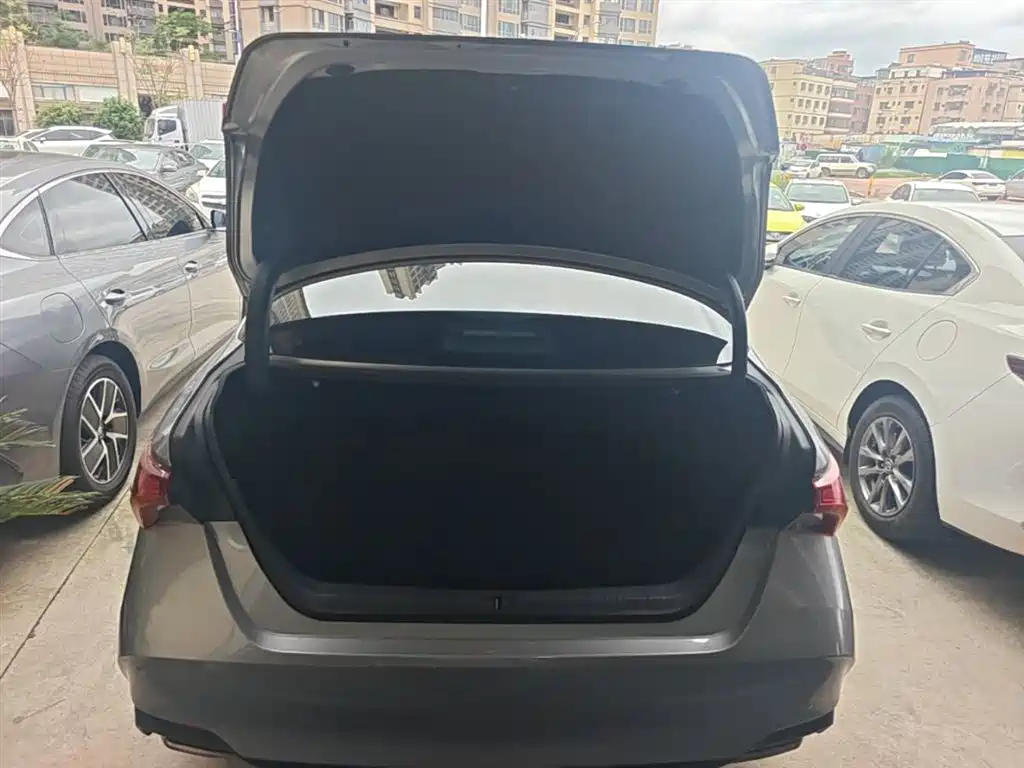 Toyota Avalon 2019 2.0L Luxury Edition (China VI) фото 19