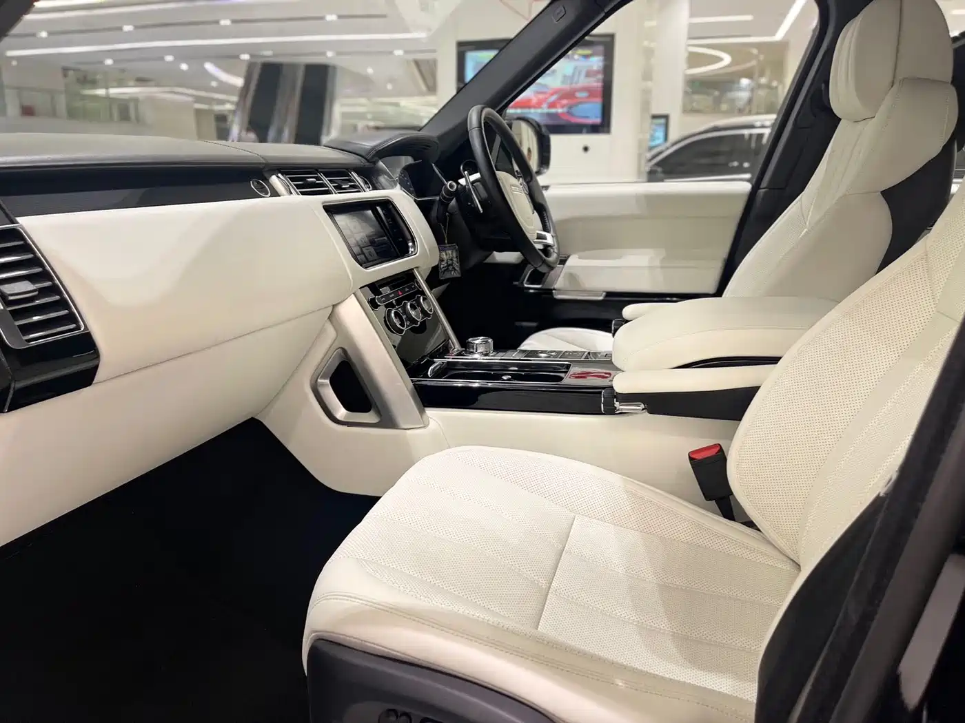 Land Rover Range Rover 2015 2015 5.0 SC V8 AB Prestigious Genesis Extended Edition