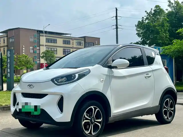 QQ New Energy Little Ant 2021 200K Fans Edition Talent Version (NCM Battery 301km)