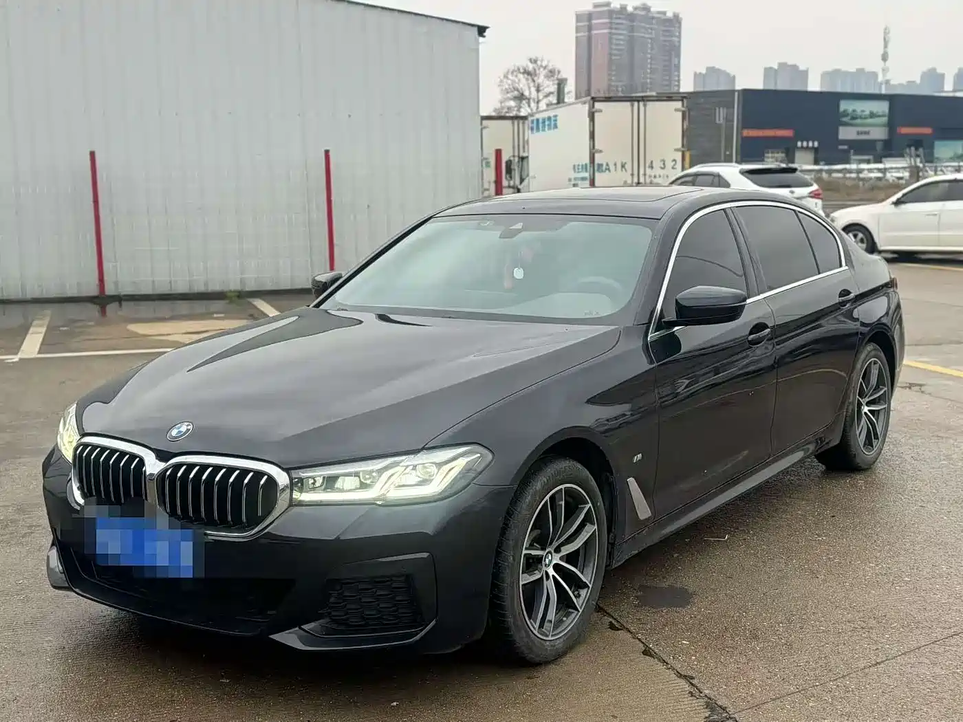 BMW 5 SERIES