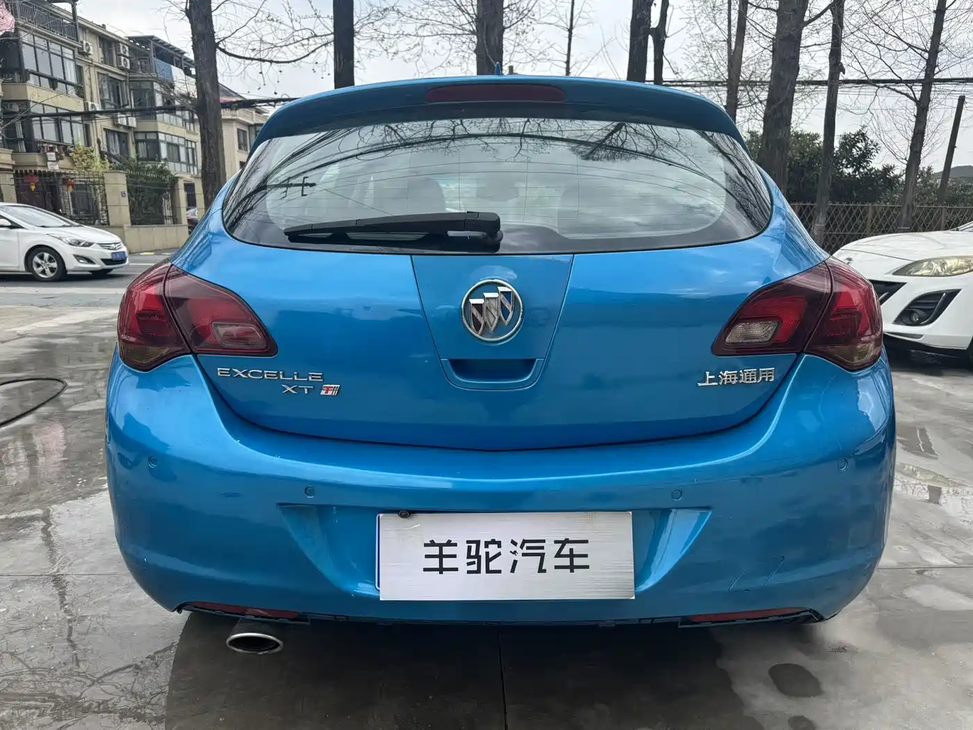 Buick Excelle 2010 XT 1.6T New Edge Sport Edition фото 4