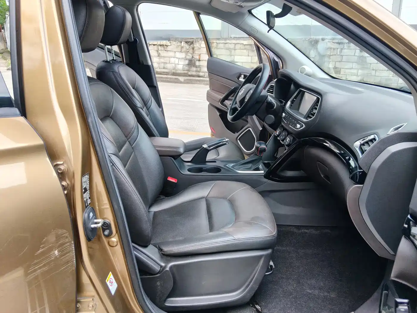 GAC Trumpchi GS4 2015 2015 200T G-DCT Luxury Edition