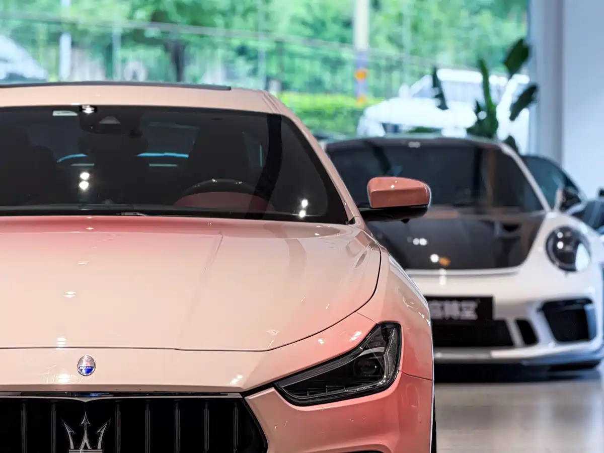 MASERATI GHIBLI