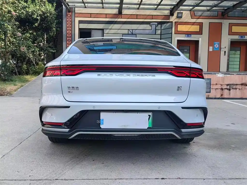 BYD Han 2024 EV Glory Edition 605KM FWD Premium фото 16