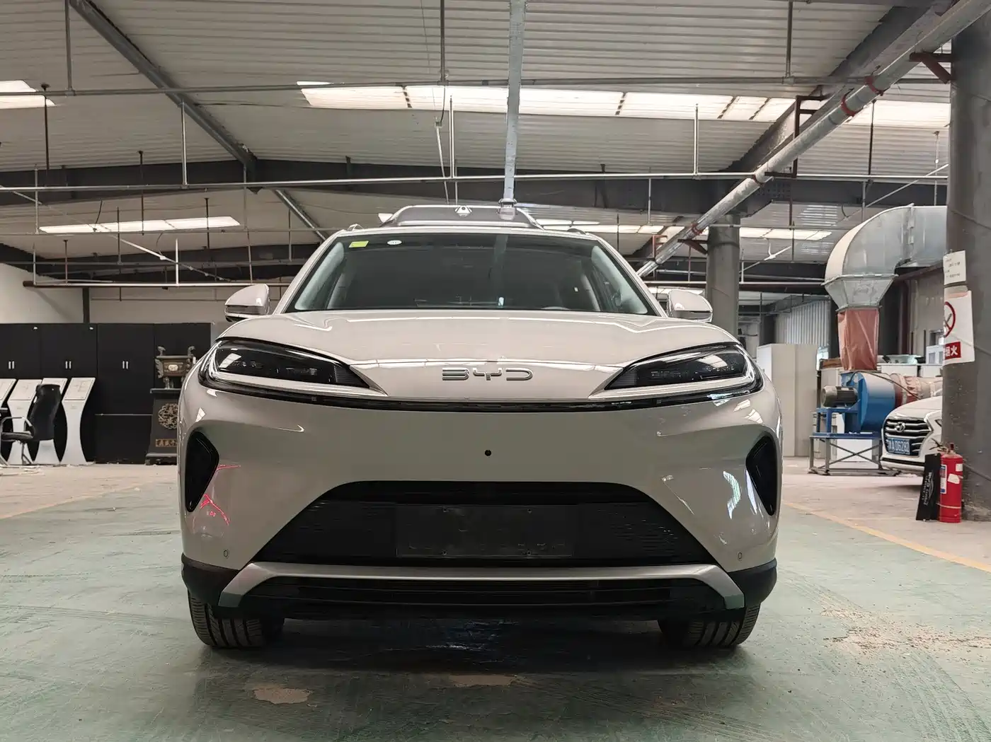 BYD Hai Shi 07 DM-i 2025 150 Pilot+ Edition фото 2