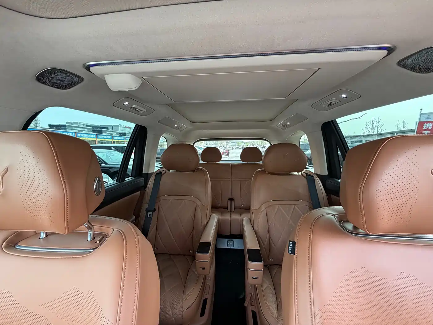 Voyah Auto VOYAH Taisan 2026 Model Base фото 15